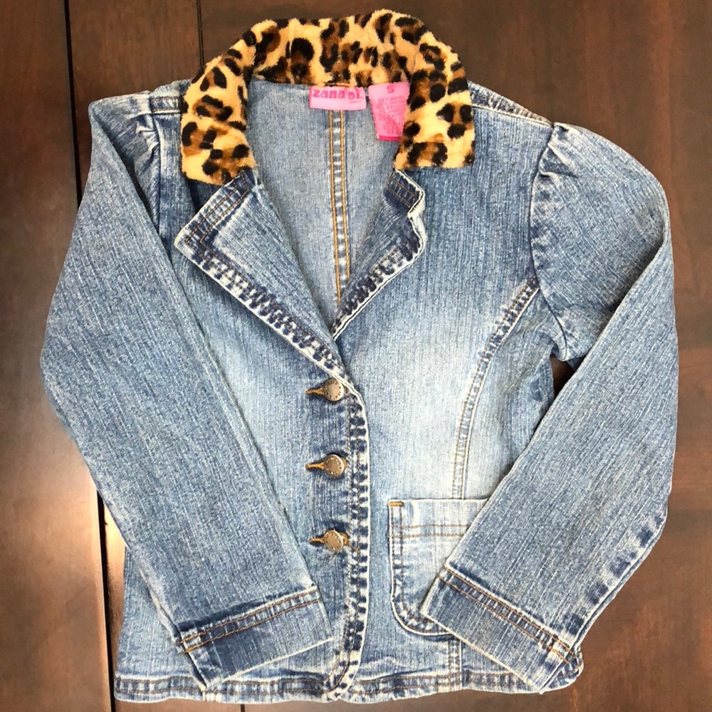 💕 Super Cute Vintage Puff Sleeve Jean Jacket!💕